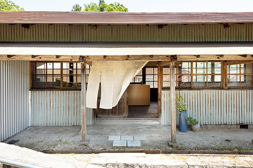 Hinui Hitohi Yasudatei view 2