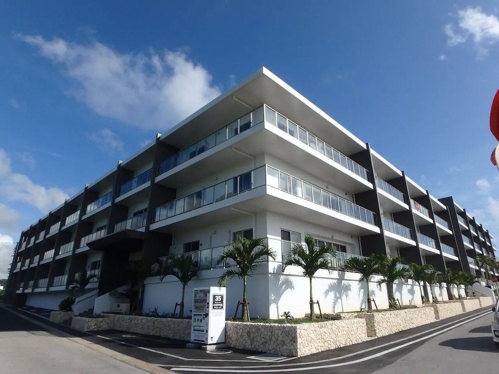Longvacation Okinawa 103 view 4