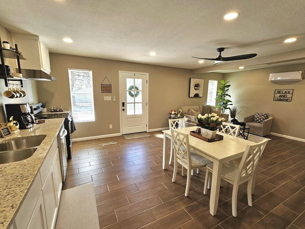 Belton Lakehouse