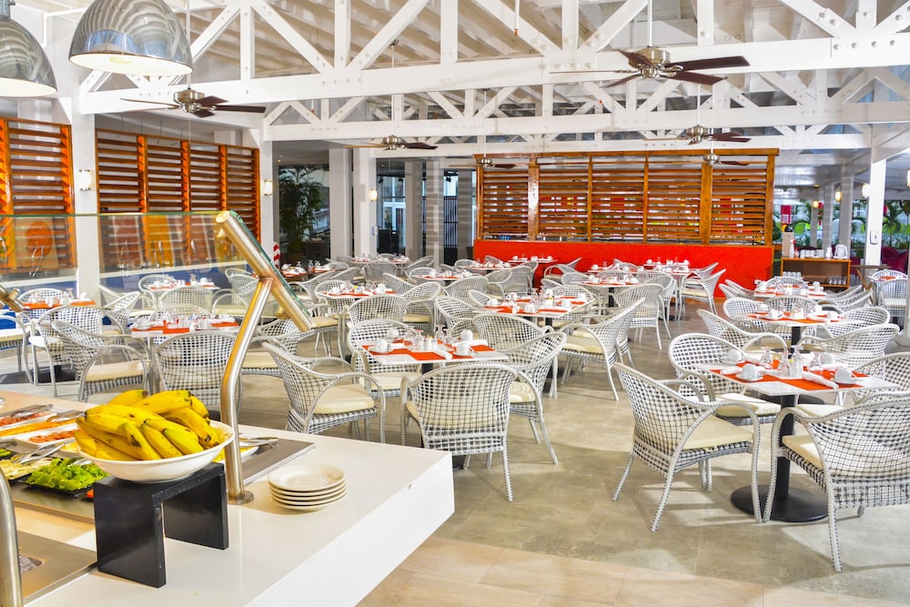 Jamaica Vacations - Grand Decameron Cornwall Beach, A Trademark All-Inclusive Resort - Property Image 63