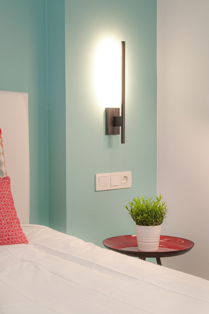ABAL Apartments - Barrio