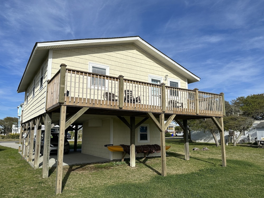 Sunset Bay by Topsail Realty