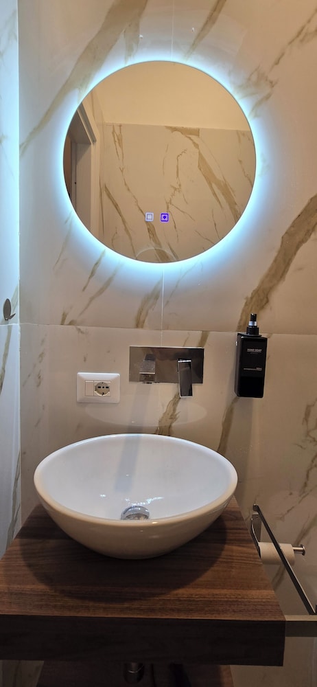 Napoli Central Stay