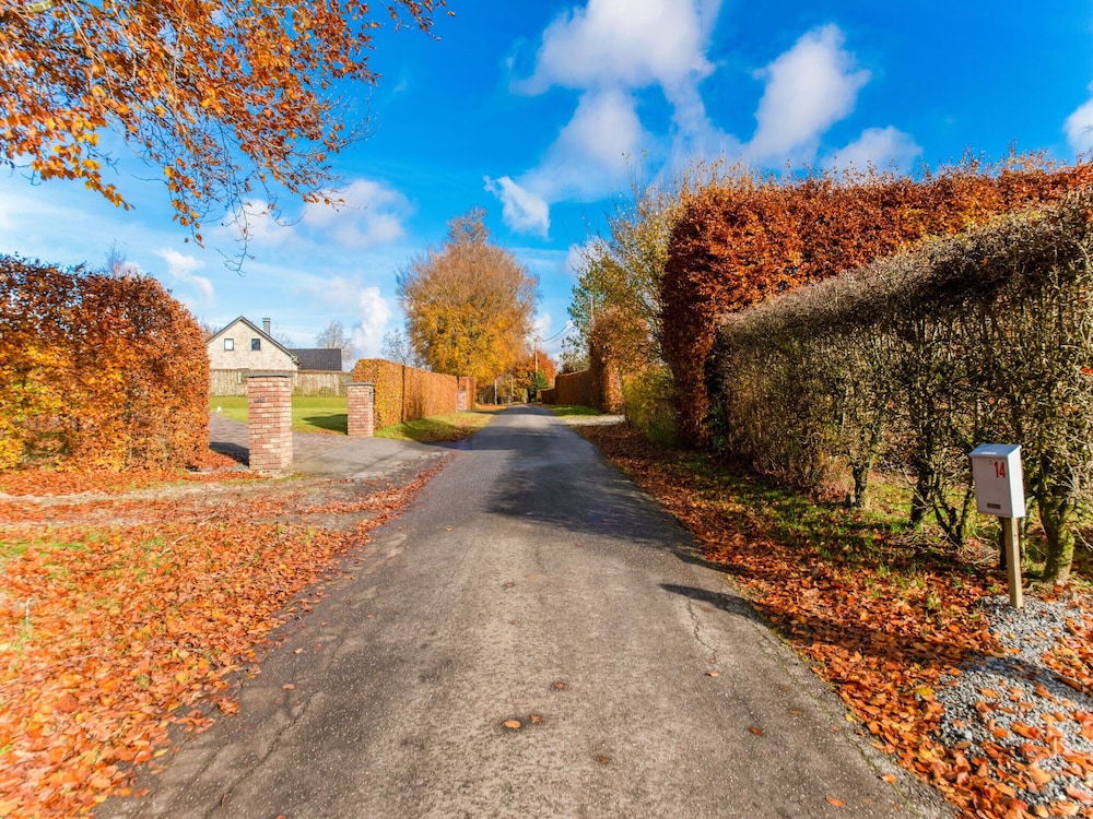 Picture-perfect Holiday Home in Sourbrodt With Garden, BBQ