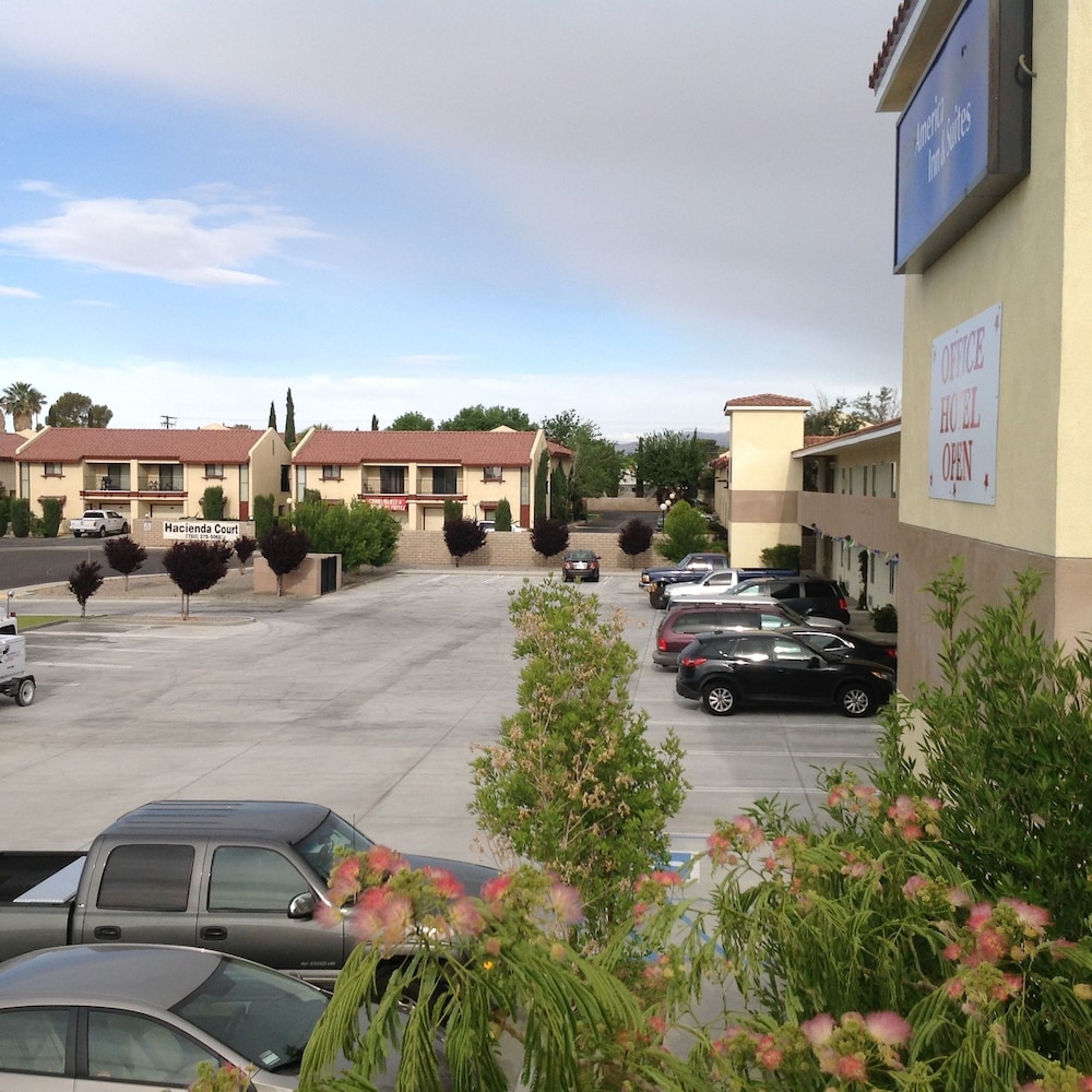 America Inn & Suites