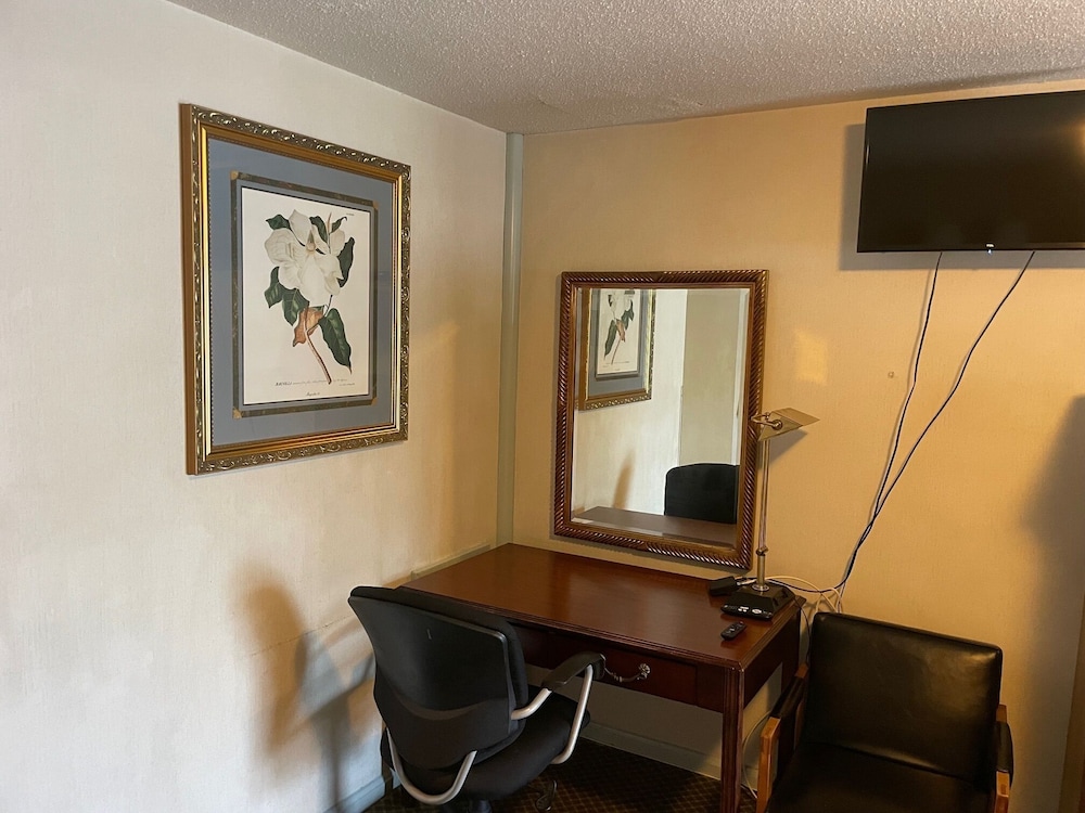 Traveler's Motel