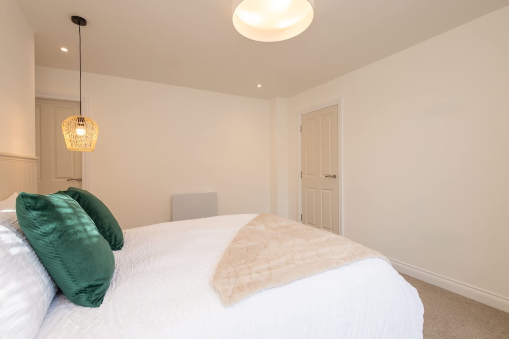 Host Stay Apartment 1 King s Court