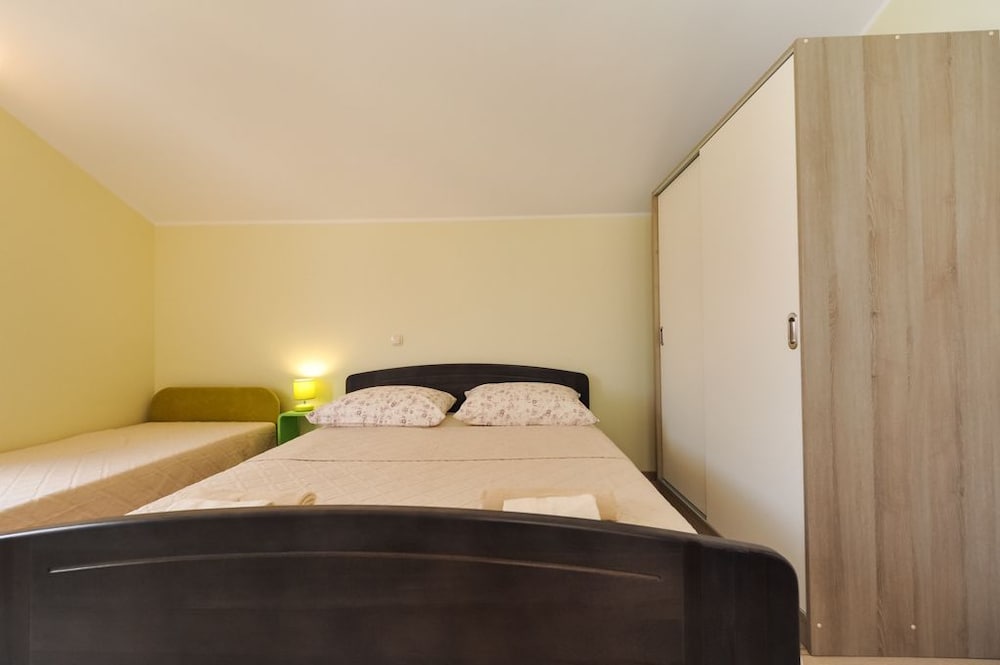 Apartments Kruno