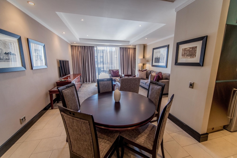 Raphael Penthouse Suites view 2