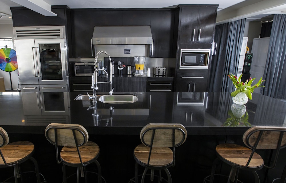 Posh South Beach Hostel