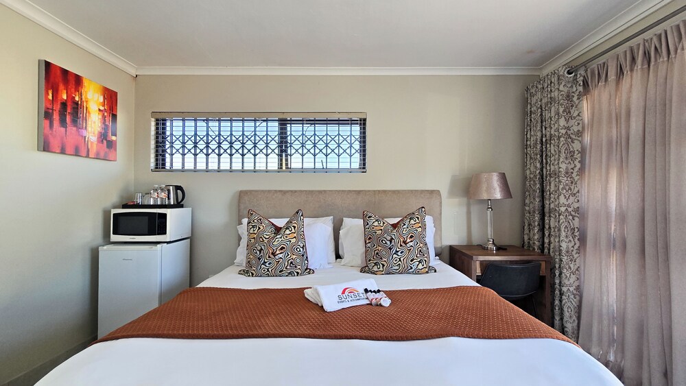 Sunset Events and Accommodation