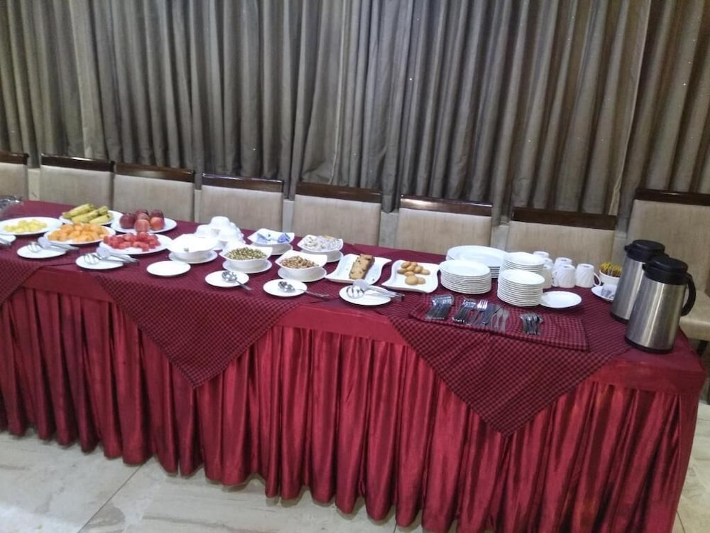 Hotel Amit Park International