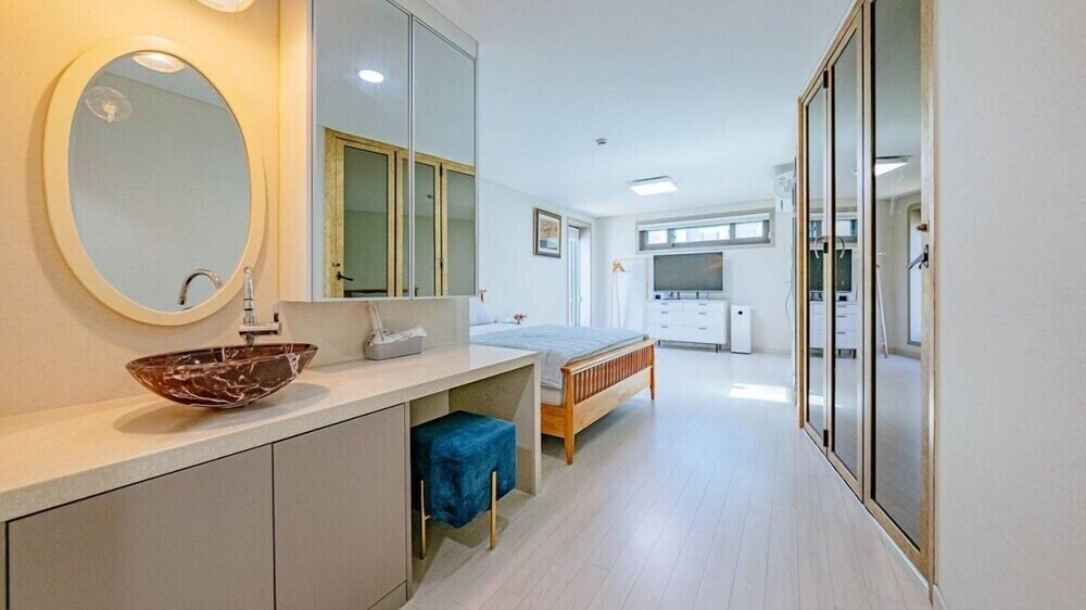 Chuncheon Stay 266