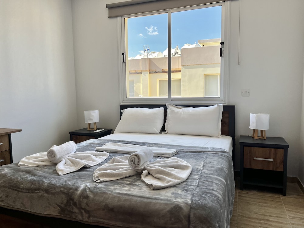 41 KAP - Stay Paradise Apartment