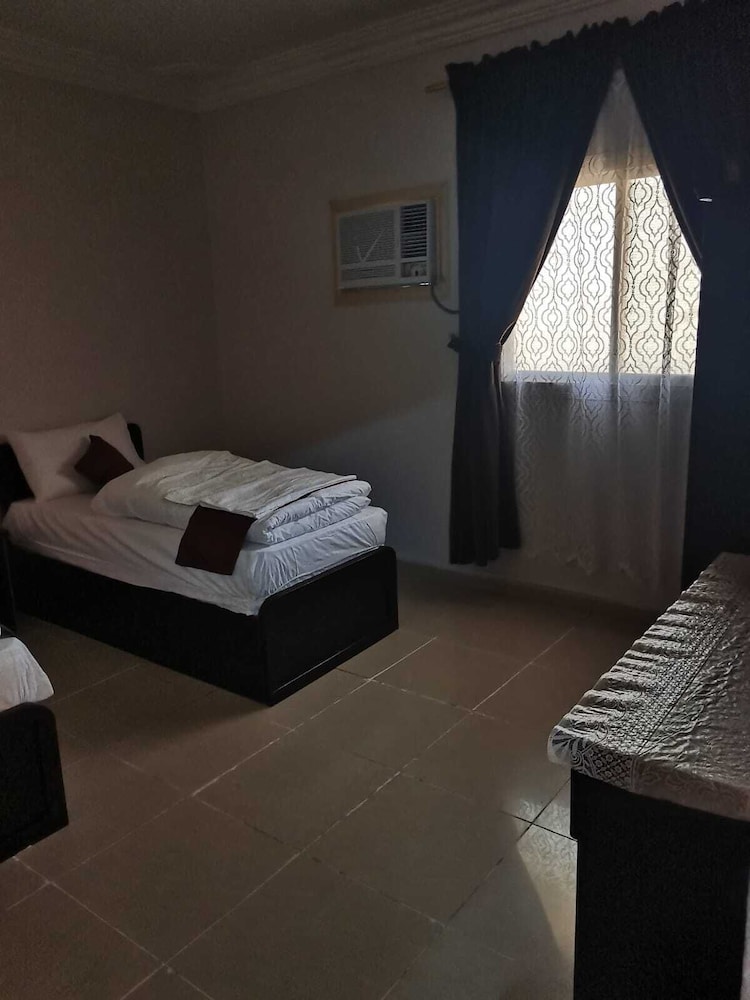 Al Eairy Furnished Apt Al Madinah 3