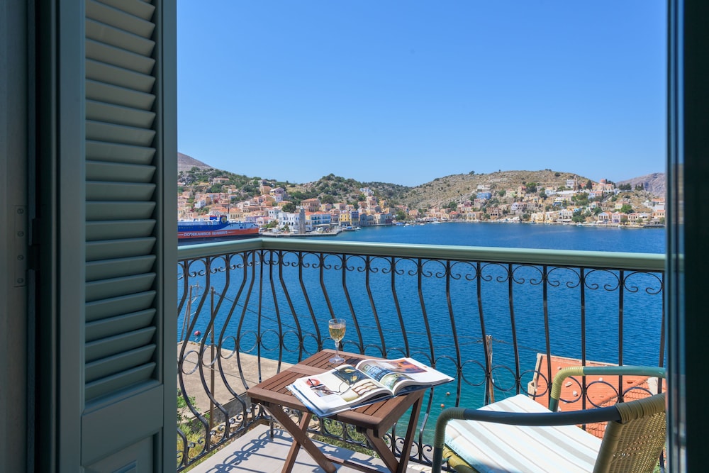 Blue Wave Symi