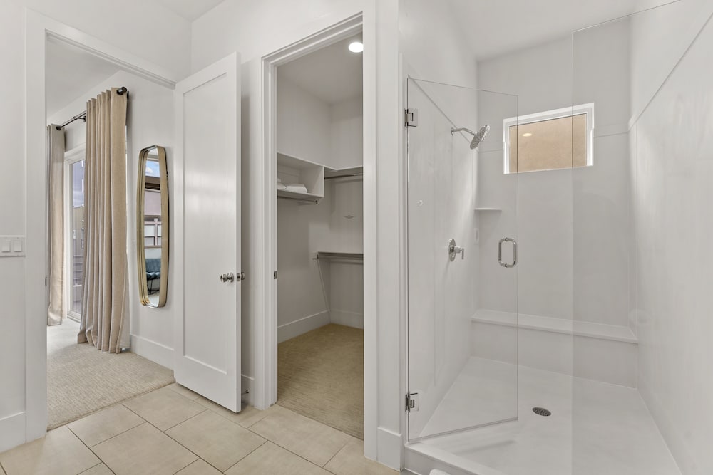 Villa #12 At Bloomington Country Club 4 Bedroom Townhouse