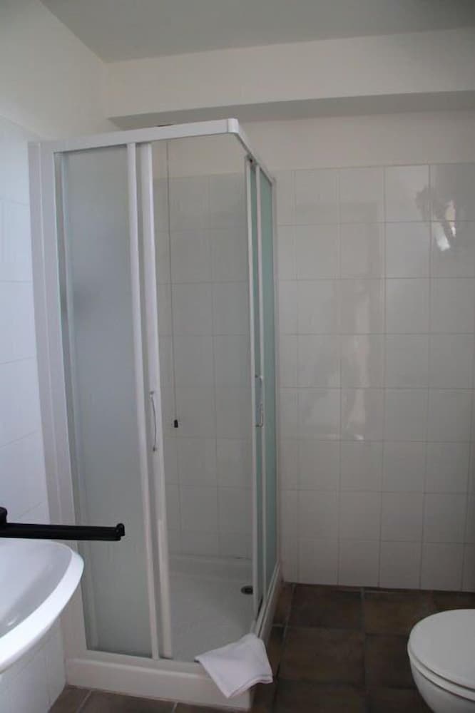 Photo 27