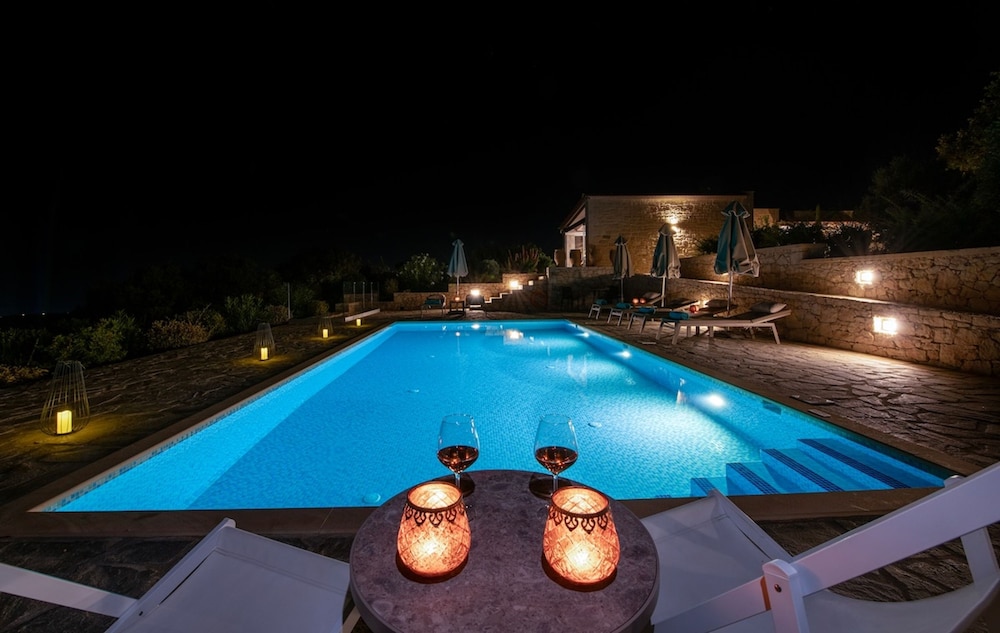 Villa Pansara Exclusive Luxury
