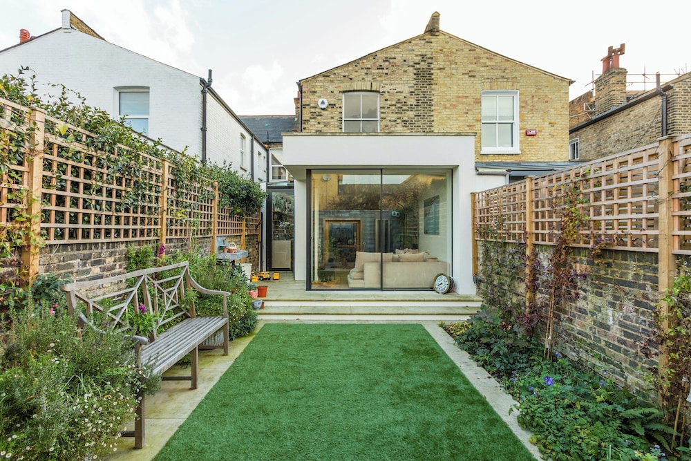 Barlby Road III by Onefinestay