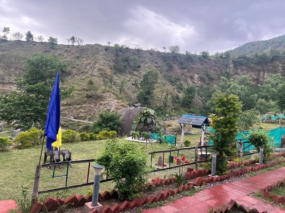 nomadic soul camps view 3