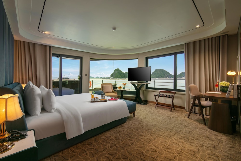 Calista Luxury Cruise