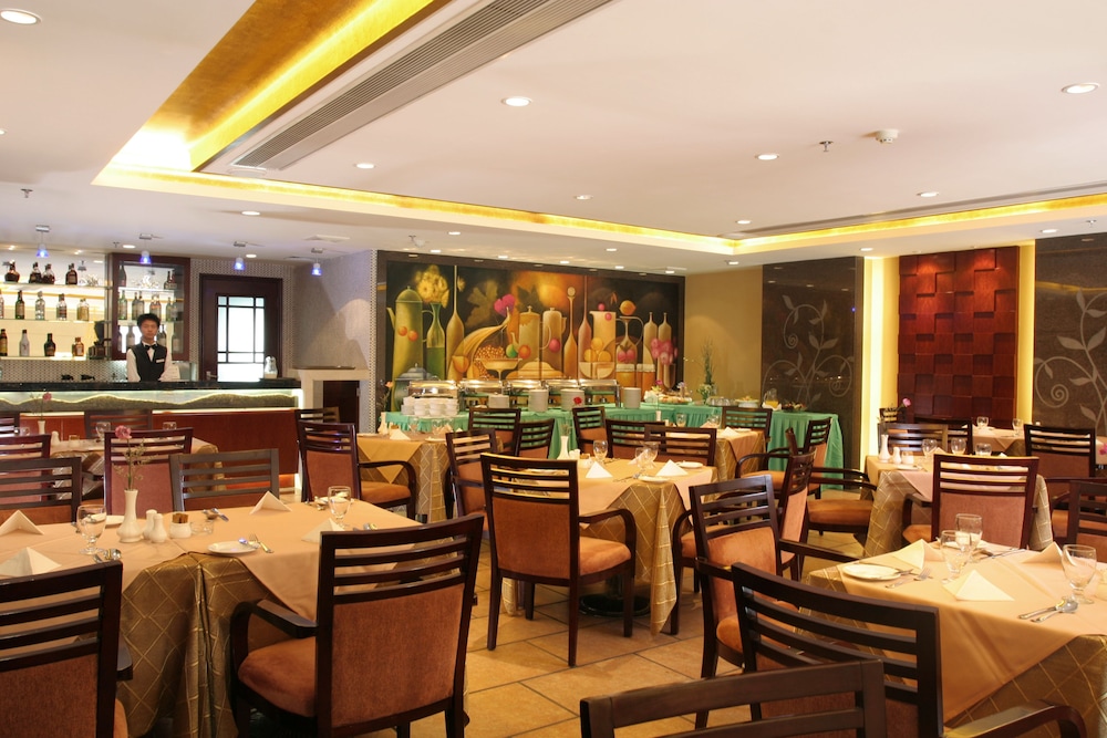 Global Business Hotel