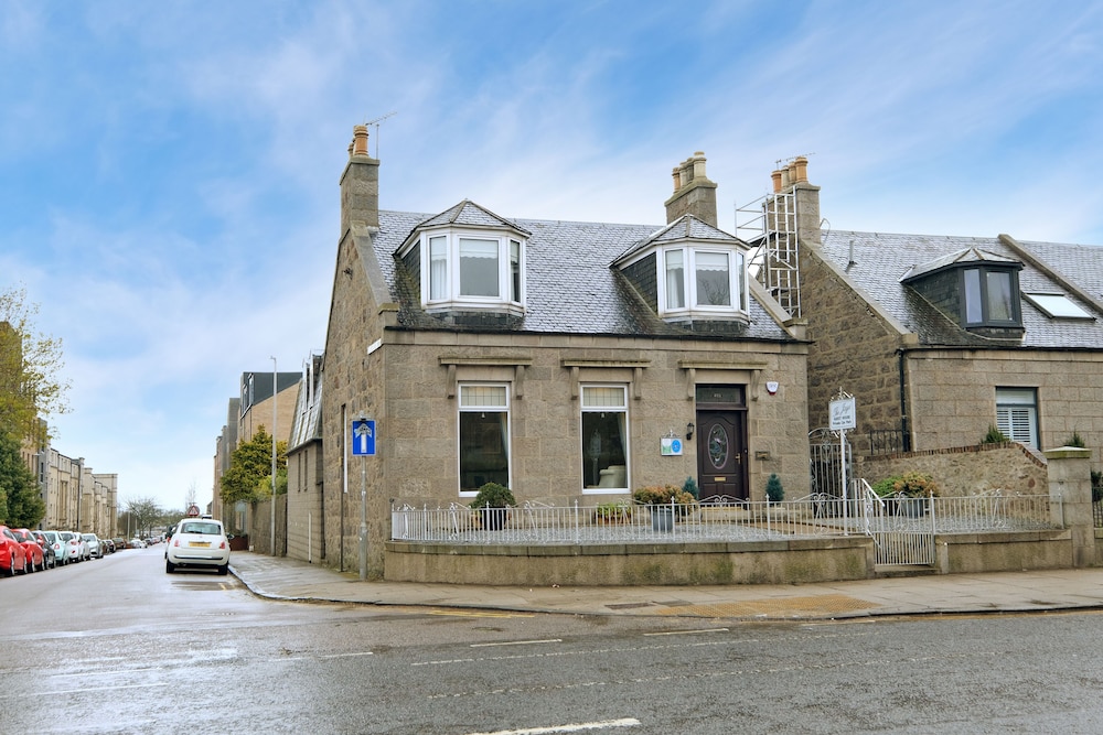 The Jays Guest House
