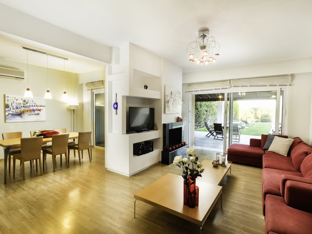 Villa on Island With Private Pool, Garde, Terrace, Parking view 3