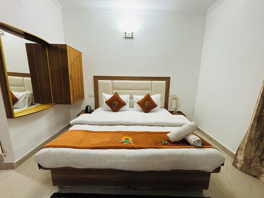 kumar residency Mcleodganj