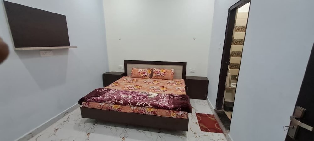 Brij Nandan Place