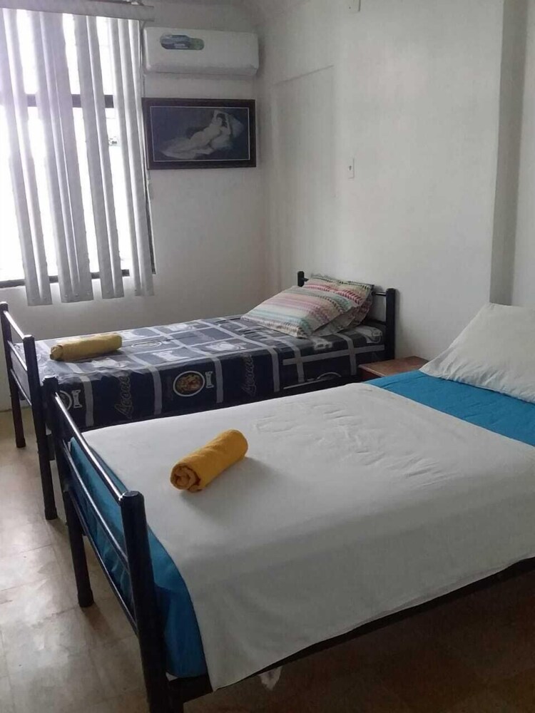 Hostal El Naufrago 2 view 4