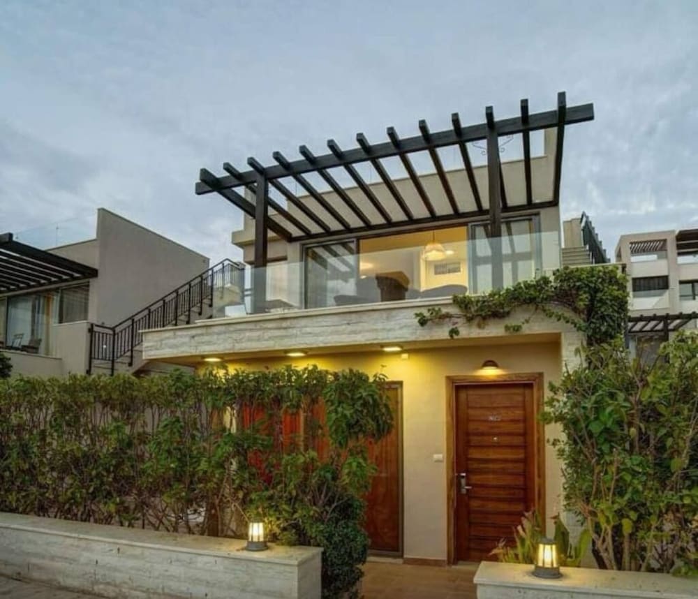 Rose beach chalet view 5