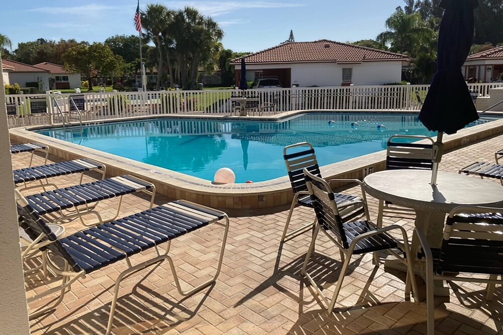 Vista Hermosa Casita Near the Beach - Property Image 38