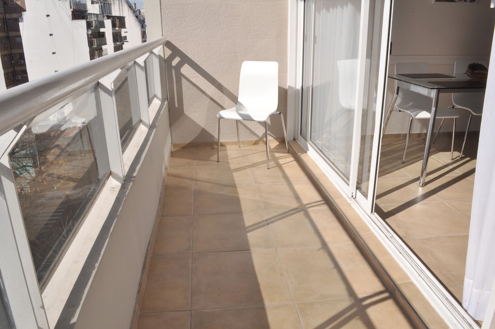 Cimma Suites Apart-Hotel