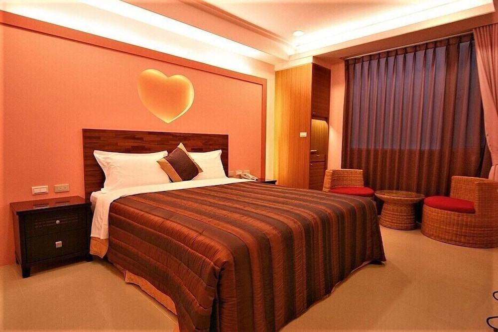 Tranquil Sea Hotel