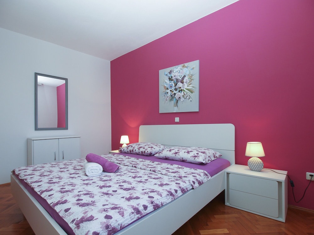 Apartment Anica 770