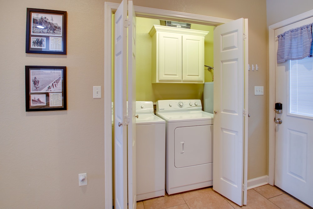 Pool & Lake Hamilton Access: Hot Springs Condo! view 5