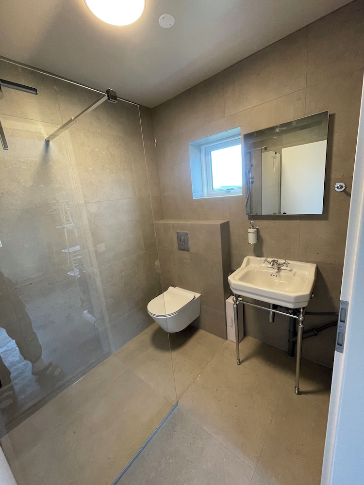Lindarholl Guesthouse