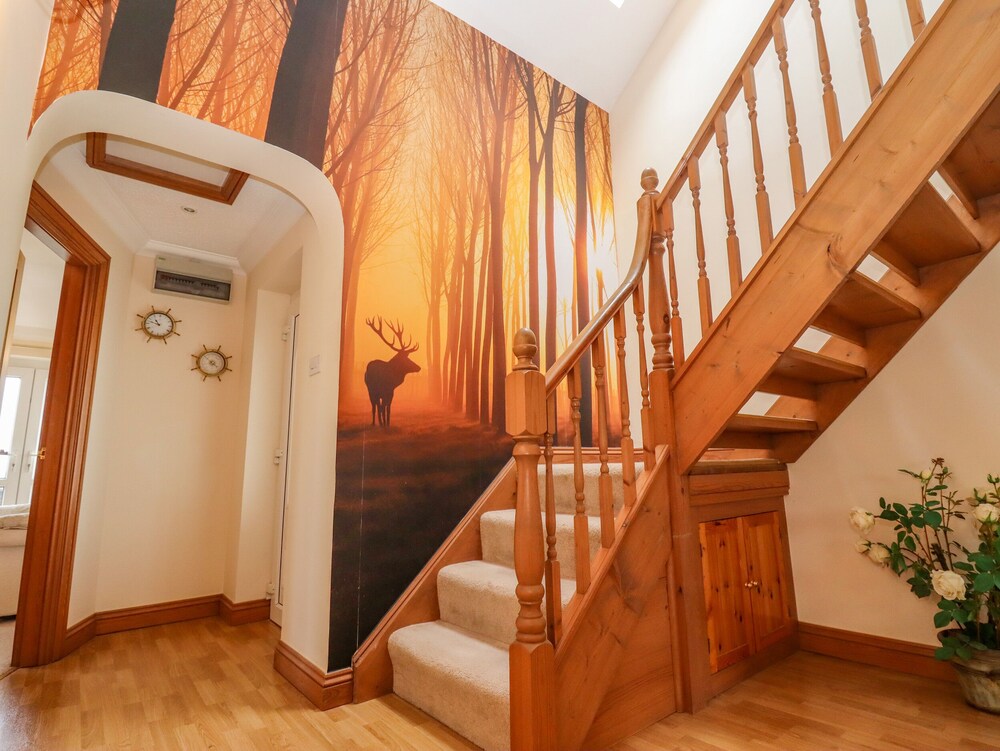 Corner House