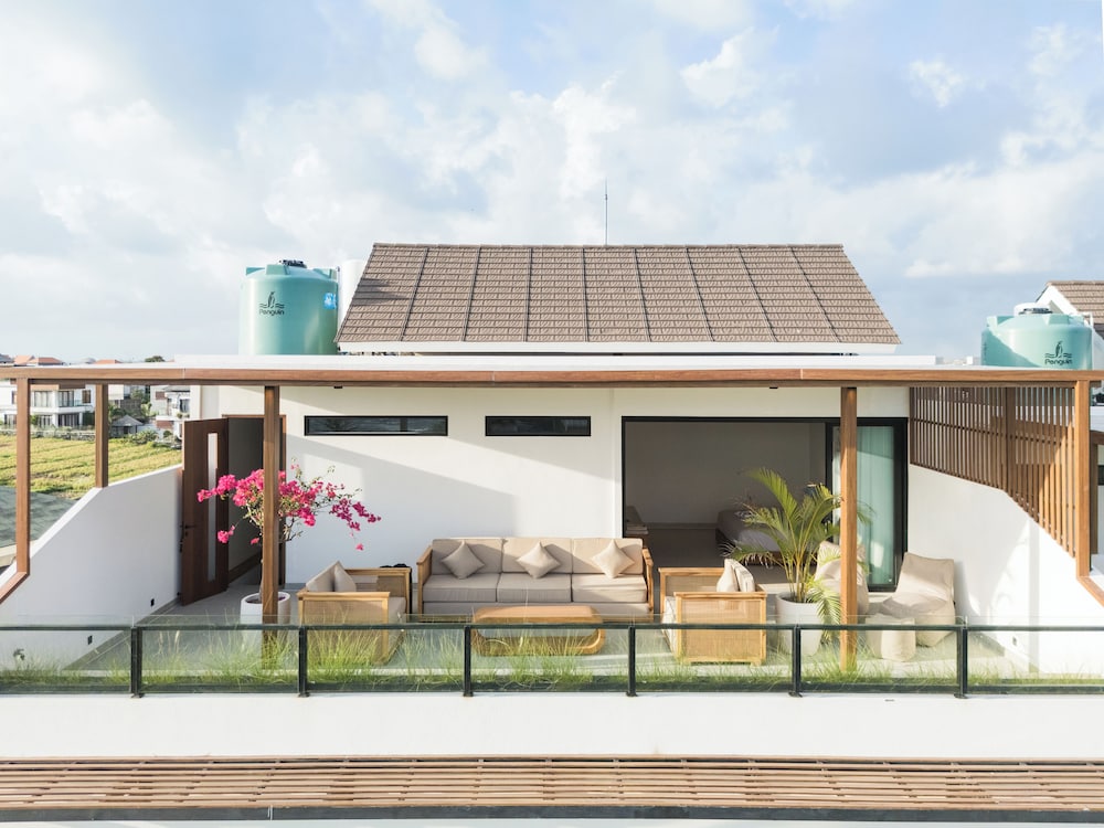 The Bali Manor Collection