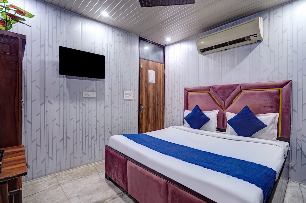 Hotel Anvit Residency - By The Arrow