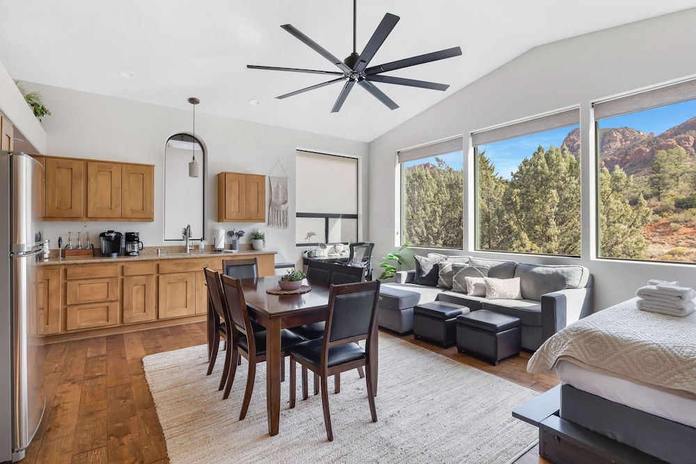 Mammoth Rock Retreat-villa Amazing Views-sleeps 4