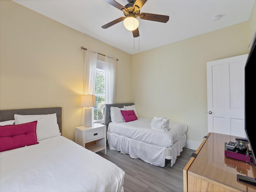 Bungalows at Seagrove #152 by Southern Vacation Rentals