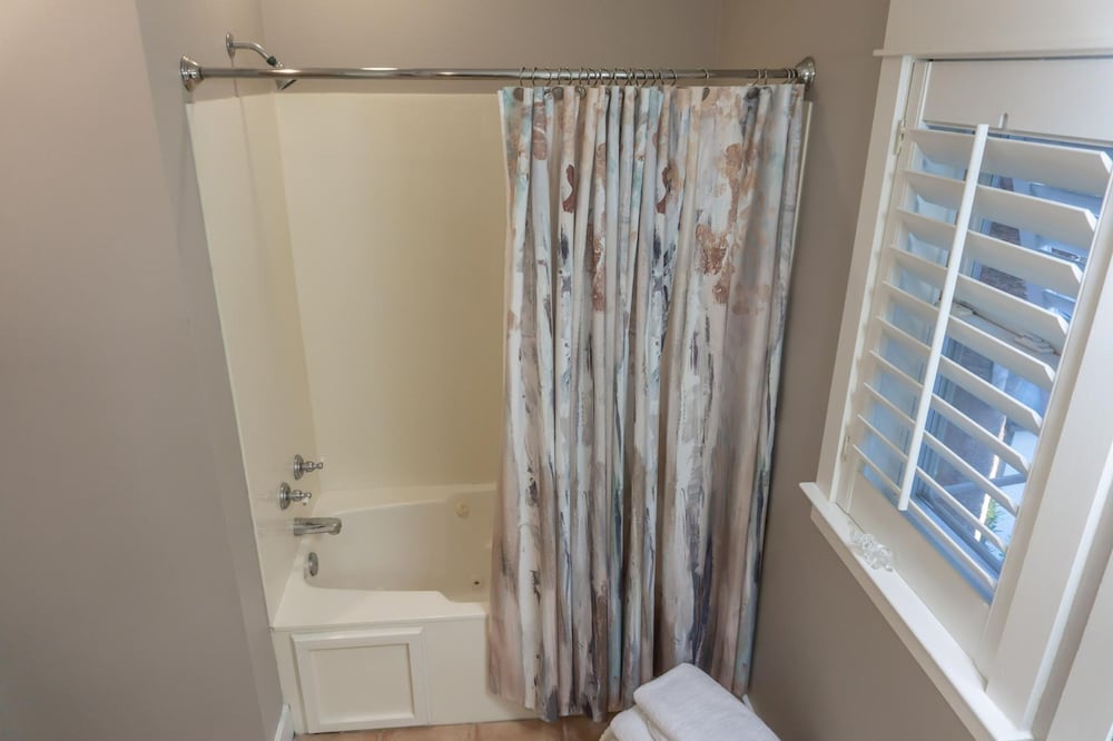 9 Rue Martine in Miramar Beach