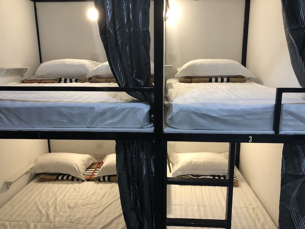 OSS Backpackers Hostel