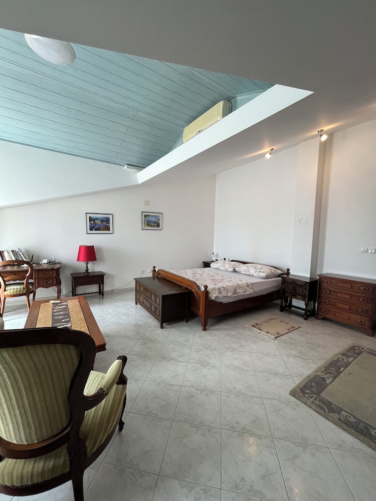 Apartment Rosa 2