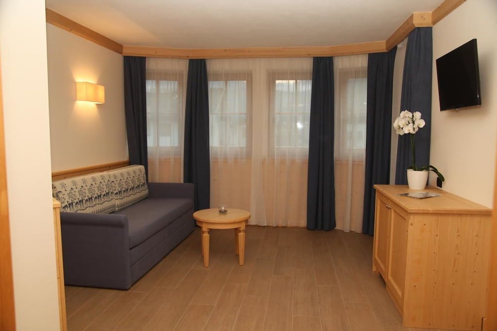 Hotel Garnì Paradisi
