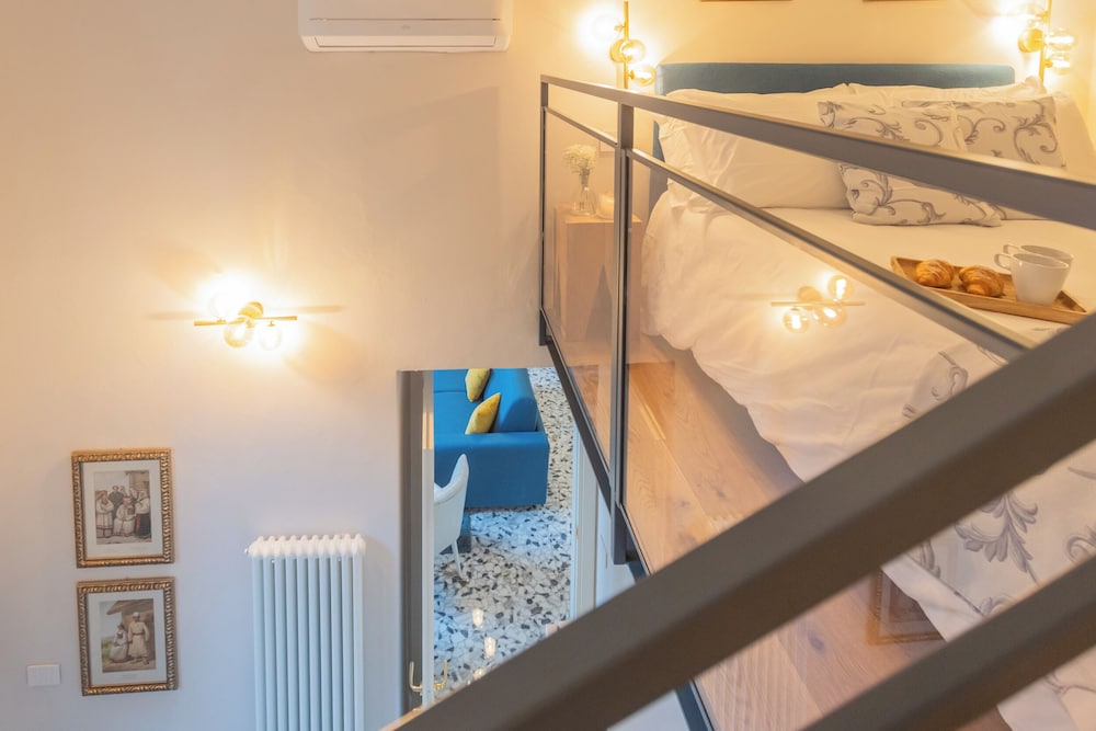 Cinque Giornate 70 Suites by Rent all Como