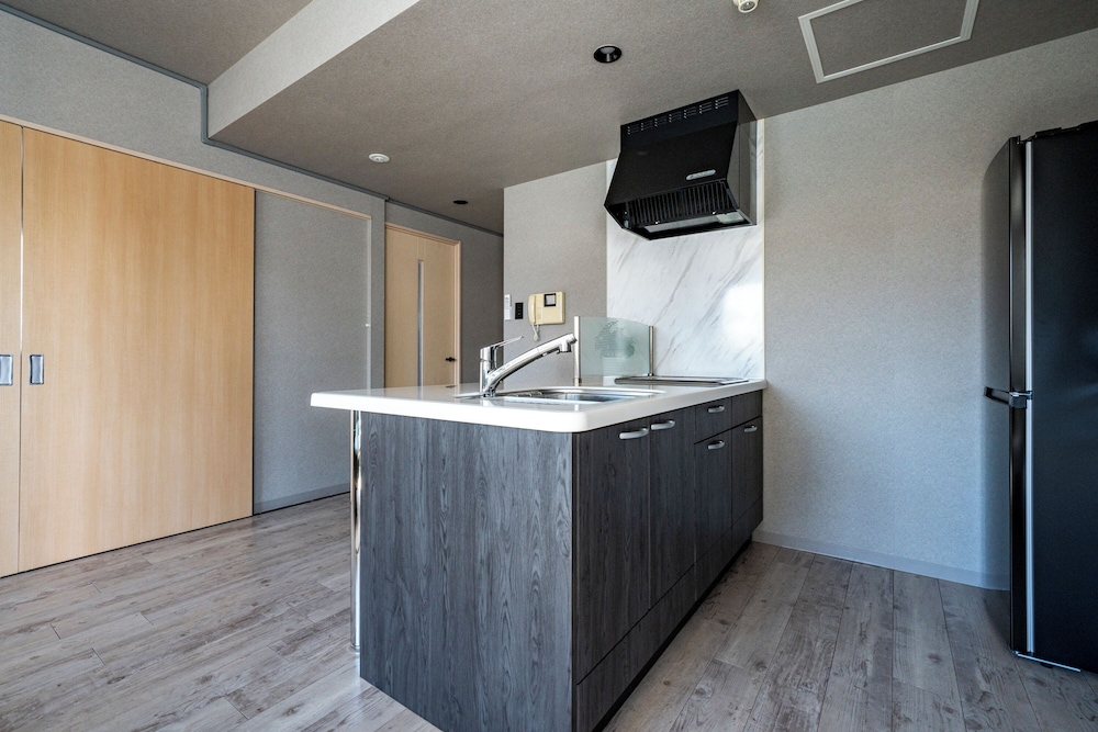 GRACE GARDEN 802
